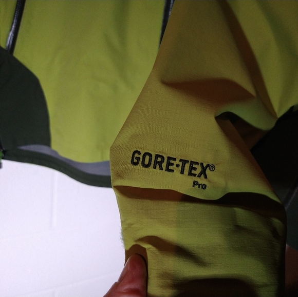 Outdoor Research Ski Shell - Picture 4 of 5